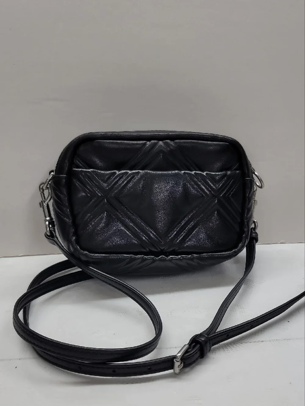 Tory Burch Perry Bombe Mini Bag